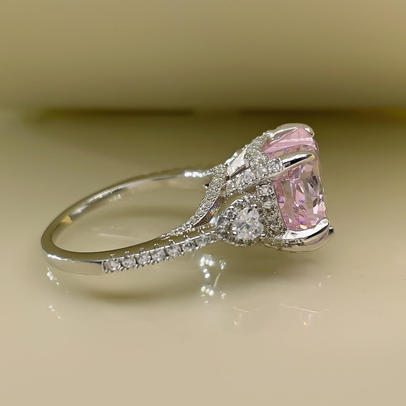 Lizzy's Special Ring