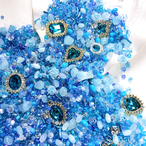 Tiny Aquamarine (March)